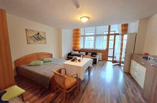 Wohnung kaufen in Oberweinzierler Str., 94086 Bad Griesbach, Gemütliches Appartement mit Loggia in der Stadtmitte von Bad Griesbach