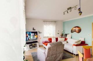 Wohnung kaufen in Tiembacher Straße, 90556 Cadolzburg, 3-Zimmer-Wohnung im OG mit Balkon & Gartenbereich