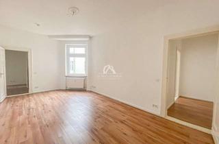 Wohnung kaufen in Alt-Moabit 126, 10557 Tiergarten, INTERESSANTE UND GEPFLEGTE ALTBAUWOHNUNG IN MOABIT! RUHIGE LAGE IM GARTENHAUS! PROVISIONSFREI!