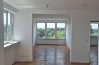 Wohnung mieten in Sandhöfer Allee 10, 60528 Niederrad, Helle 3-Zimmer-Wohnung mit Balkon in Frankfurt am Main