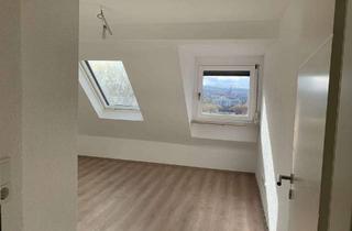 Wohnung mieten in 66538 Neunkirchen, top renovierte komfortable Wohnung 2 ZKB in erstklassiger Waldrandlage in Neunkirchen/Saar