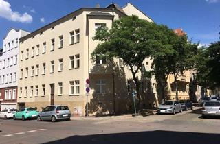 Wohnung mieten in Zwingerstraße, 06110 Halle, Wohnung im Dachgeschoss mit Tageslichtbad, Wanne und Klimaanlage/Wärmepumpe!