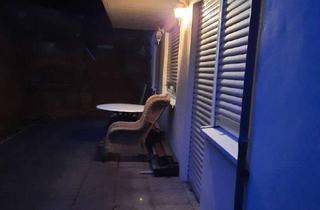 Wohnung mieten in 91452 Wilhermsdorf, Nur Singles! Gut geschnittene 3-Zi Whg. Sonnenseite. Separater Eingang, Kaminofen, Terrasse, EBK