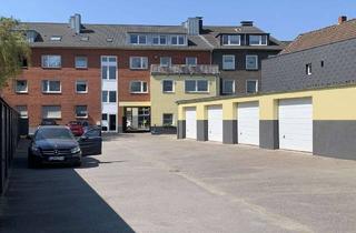 Wohnung mieten in Kirchhellener Straße 61/63, 46236 Bottrop, Wohnen am Stadtpark, schöne Wohnung mit Klimaanlage, 3 Räume, Bad mit Dusche u. Fenster