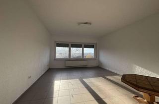 Wohnung mieten in Friedhoftstraße 38, 66953 Pirmasens, Gemütliche 3-Zimmer-Wohnung im Dachgeschoss