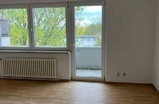 Wohnung mieten in Halberstädter Straße 45, 32049 Herford, ~FRISCH RENOVIERT~Helle 3-Zimmerwohnung mit Balkon**