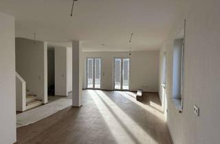 Wohnung mieten in Kirchstrasse 13, 85395 Wolfersdorf, Erstbezug mit Garten: Exklusive 4-Zimmer-EG/OG-Wohnung mit gehobener Innenausstattung in Wolfersdorf