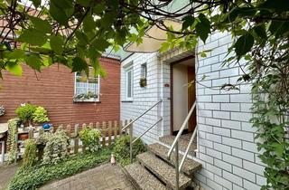 Haus kaufen in 47475 Kamp-Lintfort, Familienfreundliche DHH mit Carport und schönem Garten...