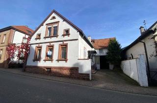 Haus kaufen in 67487 Maikammer, Ehemaliges Weingut mit fast unerschöpflichem Ausbaupotential....