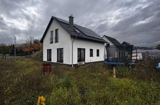 Haus kaufen in 06780 Zörbig, EFH in Quetzdölsdorf – mit PV-Anlage & großem Grundstück