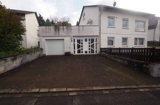 Einfamilienhaus kaufen in 66424 Homburg, FREISTEHENDES EINFAMILIENHAUS MIT EINLIEGERWOHNUNG IN BEGEHRTER LAGE VON HOMBURG-EINÖD