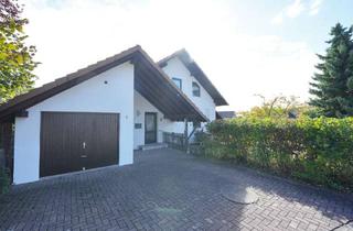 Haus mieten in 96450 Scheuerfeld, Charmantes Einfamilienhaus mit Kachelofen, Garten und Garage in ruhiger Lage von Coburg-Scheuerfeld