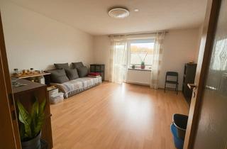 Wohnung kaufen in 63856 Bessenbach, Gepflegte 3-Zimmer-Eigentumswohnung mit zwei Balkonen und Carport in Bessenbach