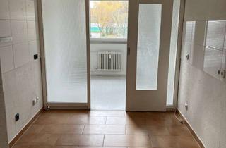 Wohnung mieten in 75181 Buckenberg, Helle 2-Zimmer-Wohnung mit Balkon im 2. OG in Pforzheim-Buckenberg