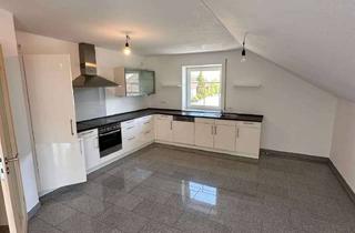 Wohnung mieten in Kurpromenade, 94136 Thyrnau, Helle 2-Zimmer Dachgeschosswohnung mit Balkon in Thyrnau