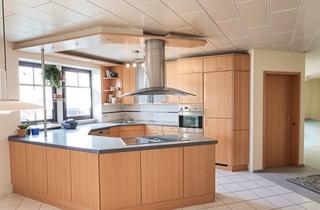 Wohnung mieten in 55234 Erbes-Büdesheim, Stilvolle Maisonettewohnung mit Doppelgarage im charmanten Vier-Gebäude-Ensemble mit Innenhof!