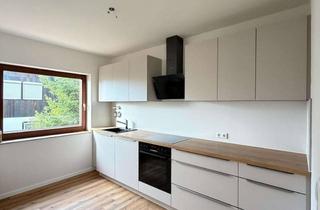 Wohnung mieten in Richard-Schirrmann-Straße 18, 79822 Titisee-Neustadt, hochwertig sanierte Wohnung mit Panoramablick & großer Terrasse perfekt für Singles und Paare