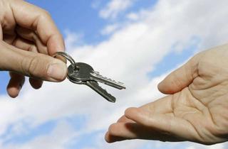 Wohnung mieten in 76133 Innenstadt-Ost, Zentral gelegene Wohnung Nähe Marktplatz und Universität