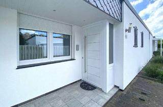 Haus mieten in 24146 Elmschenhagen-Süd, Bungalow mit Wintergarten, Atriumgarten & Garage in ruhiger Lage