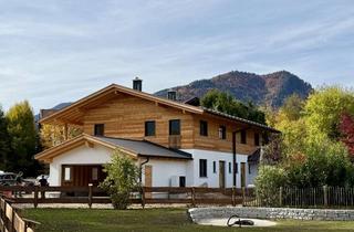 Haus mieten in Berta-Morena -Weg 11, 83700 Rottach-Egern, Erstbezug ! Außergewöhnliche und luxuriöse Haushälfte in bester Lage