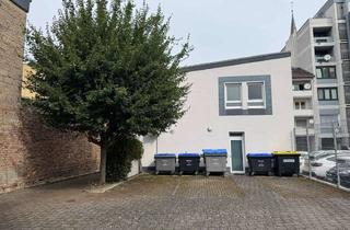 Gewerbeimmobilie mieten in 55543 Bad Kreuznach, Gewerbeeinheiten leerstehend, also sofort anmietbar in Seitenstraße zum Bahnhof plus 6 Stellplätze !