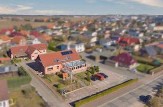 Haus kaufen in 17192 Waren, Landhaus Mecklenburg - Hotel mit 10 Zimmern, Restaurant & Veranstaltungsräumen