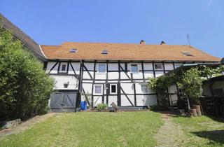 Mehrfamilienhaus kaufen in 37130 Gleichen, Vollvermietetes 4-Parteienhaus mit Wertsteigerungspotenzial unweit von Göttingen