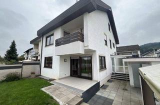 Doppelhaushälfte kaufen in 77855 Achern, Achern-Mösbach - Achern-Mösbach: Doppelhaushälfte mit viel Raumangebot und GarageGeräteraum.