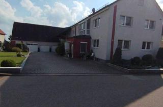 Haus kaufen in 73485 Unterschneidheim, Unterschneidheim - Ehemaliges landwirtschaftliches Anwesen mit 2 Familienhaus