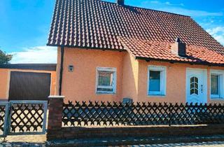 Einfamilienhaus kaufen in 92521 Schwarzenfeld, Schwarzenfeld - Freistehendes Einfamilienhaus