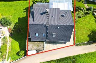 Wohnung kaufen in 72639 Neuffen, Neuffen - Charmante Erdgeschosswohnung mit Burgblick - Modernes Wohnen in r