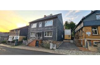 Haus kaufen in 07330 Probstzella, Probstzella - Neu renoviertes Haus zu verkaufen in Probstzella Zweifamilienhaus