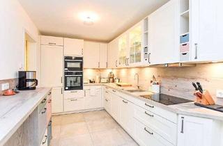 Wohnung kaufen in 23552 Innenstadt, Stilvolle Neubauwohnung auf der Altstadtinsel mit XL-Stellplatz, Loggia und Blick auf den Dom!