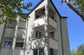 Wohnung kaufen in Lindenstraße 14, 63071 Offenbach, Juwel, extravagant geschnittene 3-Raum-Wohnung mit Balkn und Einbauküche in zentraler Lage