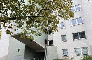 Wohnung kaufen in Saalfelder Weg, 68309 Vogelstang, Unrenoviert 2-Zimmer-Wohnung inkl. 2 Pkw-Stellplätzen