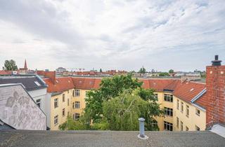 Wohnung kaufen in 10557 Tiergarten, Dachrohling mit Perspektive - Ihr Projekt im Herzen von Moabit