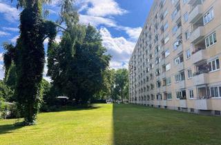 Wohnung kaufen in 13403 Reinickendorf, KAPITALANLAGE mit AUSBLICK | vermietete Wohnung im 8.OG | BALKON + LIFT + KELLER