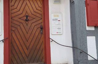 Wohnung kaufen in 73663 Berglen, *-Einziehen oder 5% Mietrendite-* in historischem Ambiente erzielen! Schicke 3 Zi.-EG-Wohnung!