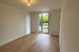 Wohnung kaufen in Am Sonnenhang, 16225 Eberswalde, Frisch renoviert & sofort bezugsfrei! 1-Zimmer-Wohnung mit Balkon in ruhiger Hanglage von Eberswalde