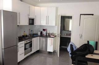 Wohnung mieten in Blumenstraße 11 B, 70182 Mitte, WG-Wohnung Erstbezug nach Sanierung: 4-Zimmer-Wohnung im 2. OG in Stuttgart-Mitte