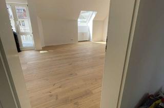 Wohnung mieten in Elisabethstr. 19a, 15344 Strausberg, Hochwertig sanierte 2-Zimmer DG-Wohnung in Strausberg