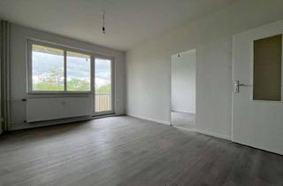 Wohnung mieten in Hallesche Str. 17, 99734 Nordhausen, 3 Monate mietfrei oder 1.000€ für Möbel! 3-Zimmer mit Balkon und modernem Badezimmer