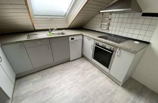 Wohnung mieten in Weinbergstraße 22, 74889 Sinsheim, Helle 3,5-Zimmer Dachgeschosswohnung in Sinsheim-Weiler klimatisiert