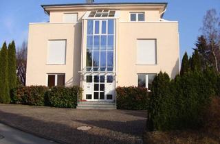 Wohnung mieten in 59519 Möhnesee, Exklusive sonnige Erdgeschoßwohnung mit zwei Terrassen + eigenem Garten