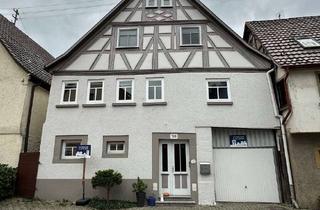 Einfamilienhaus kaufen in 74670 Forchtenberg, Ideal geeignet für Handwerker, Eigennutzer oder Kapitalanleger: Haus mit Garage und großer Scheune