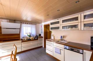 Haus kaufen in 78607 Talheim, Talheim / TUT : Sonniges, komplett saniertes 3 - Familienhaus mit Garage, Garten, Terrasse u. v. m.