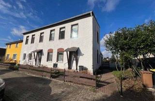 Haus kaufen in 16230 Britz, Teilvermietetes 3-Parteienhaus mit zusätzlichem Bauland
