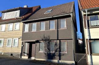 Haus kaufen in Rollplatz 14, 38678 Clausthal-Zellerfeld, Clausthaler Bergmannshaus mit 6 Zimmern, 110 m², Garten & Garage