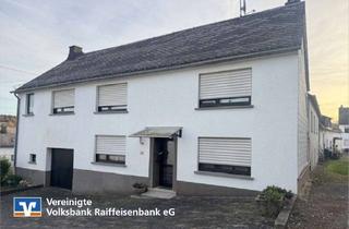 Haus kaufen in Kirchstraße 20, 54497 Morbach, Wohnhaus mit zusätzlichem Wiesengrundstück