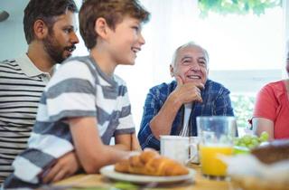 Doppelhaushälfte kaufen in 31688 Nienstädt, **Doppelhaushälfte links in idyllischer Nachbarschaft-Ihr neues Zuhause mit Klinkeraktion! **